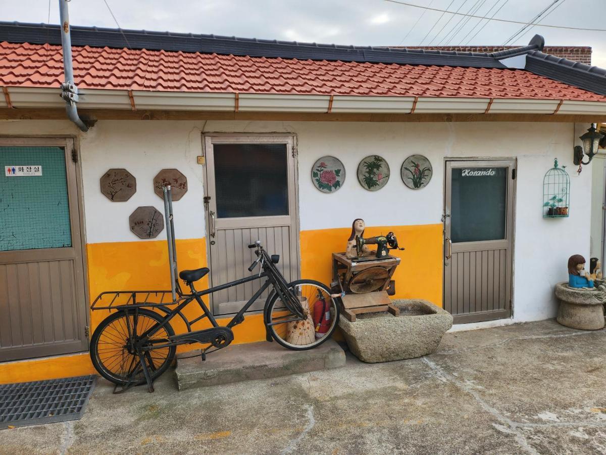 Villa Uwha Minbak Yeosu Exterior foto